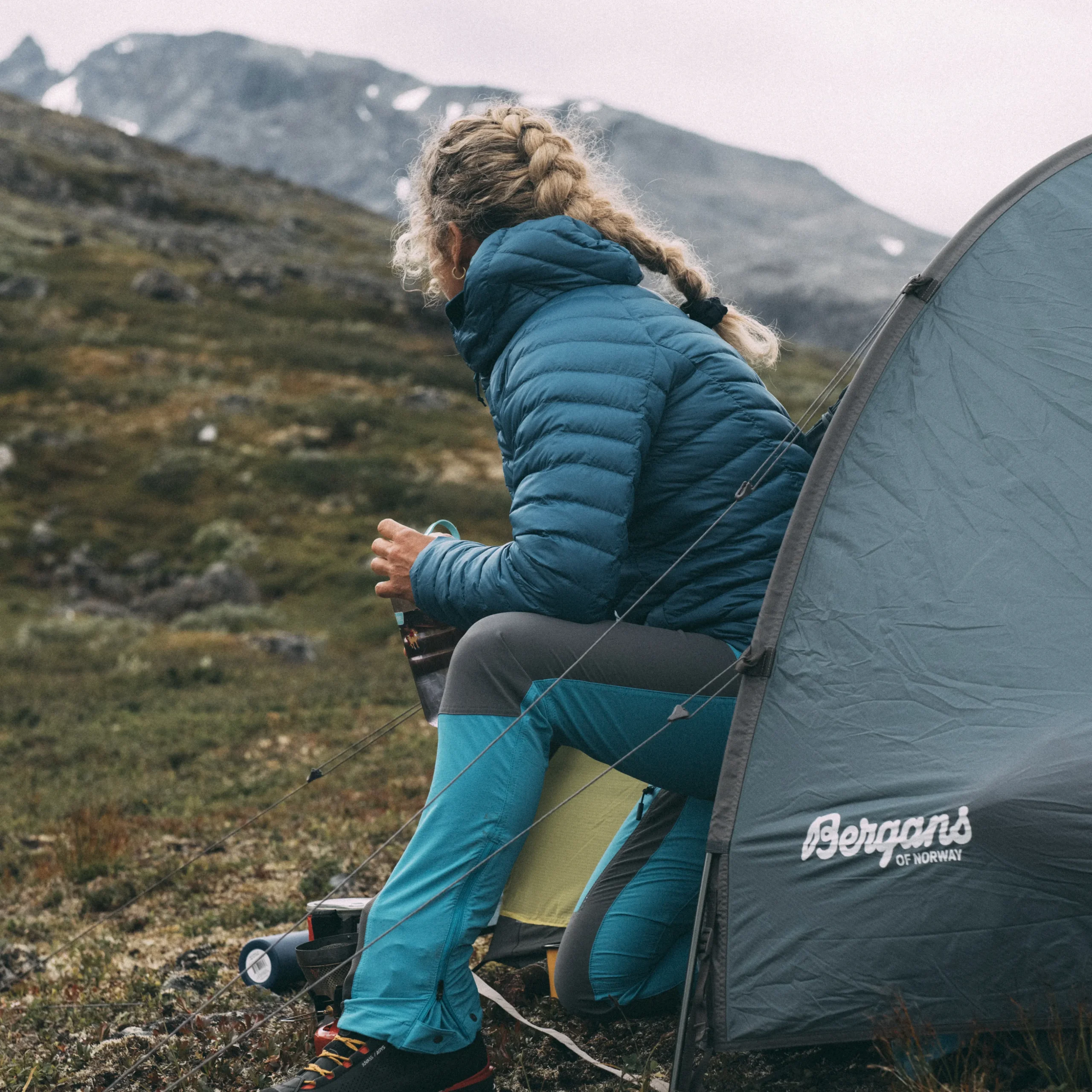Cecilie Down Light Anorak - Bergans