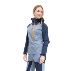 Cecilie Light Wind Anorak - Bergans