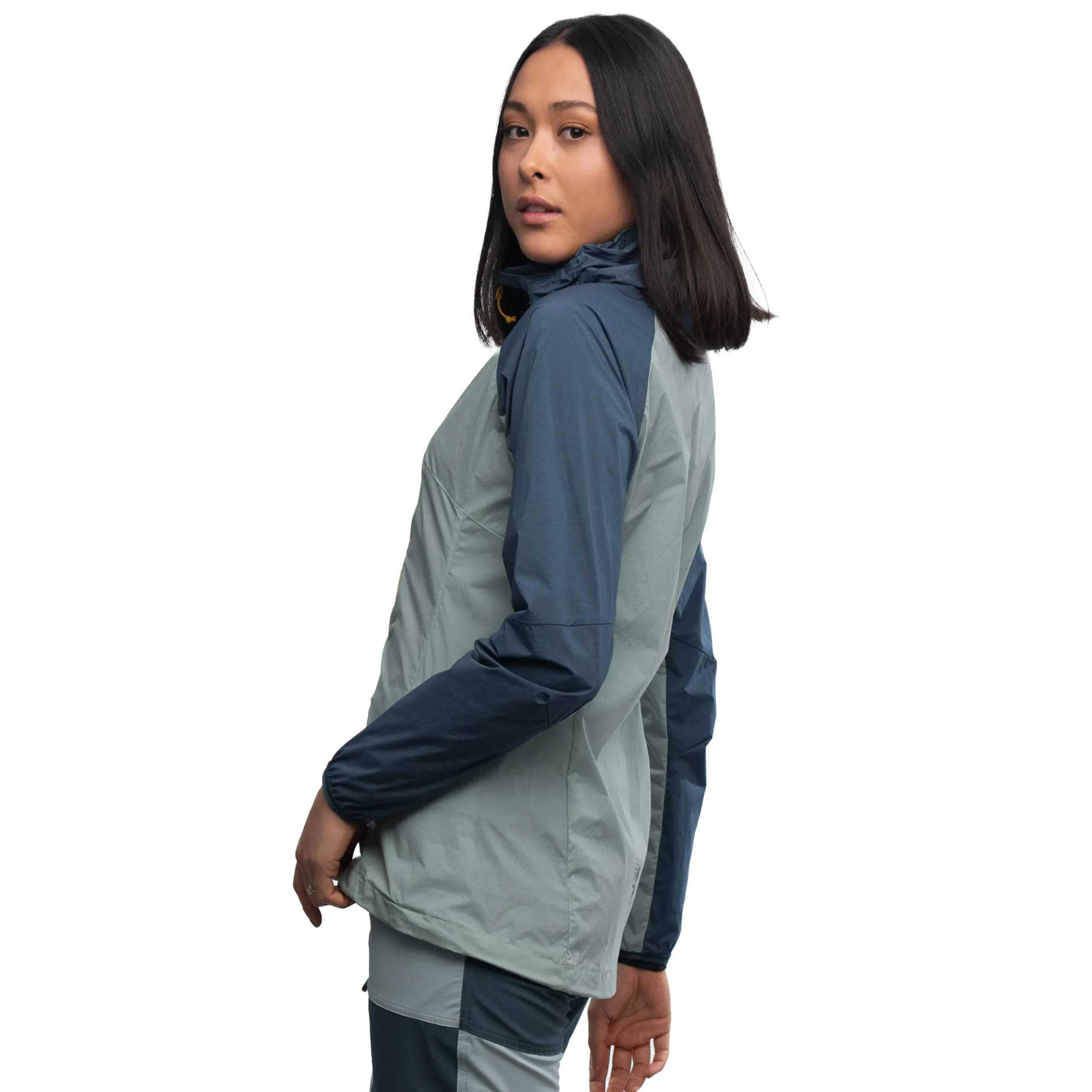Cecilie Light Wind Anorak - Bergans