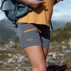 Cecilie Mtn Softshell Shorts - Bergans