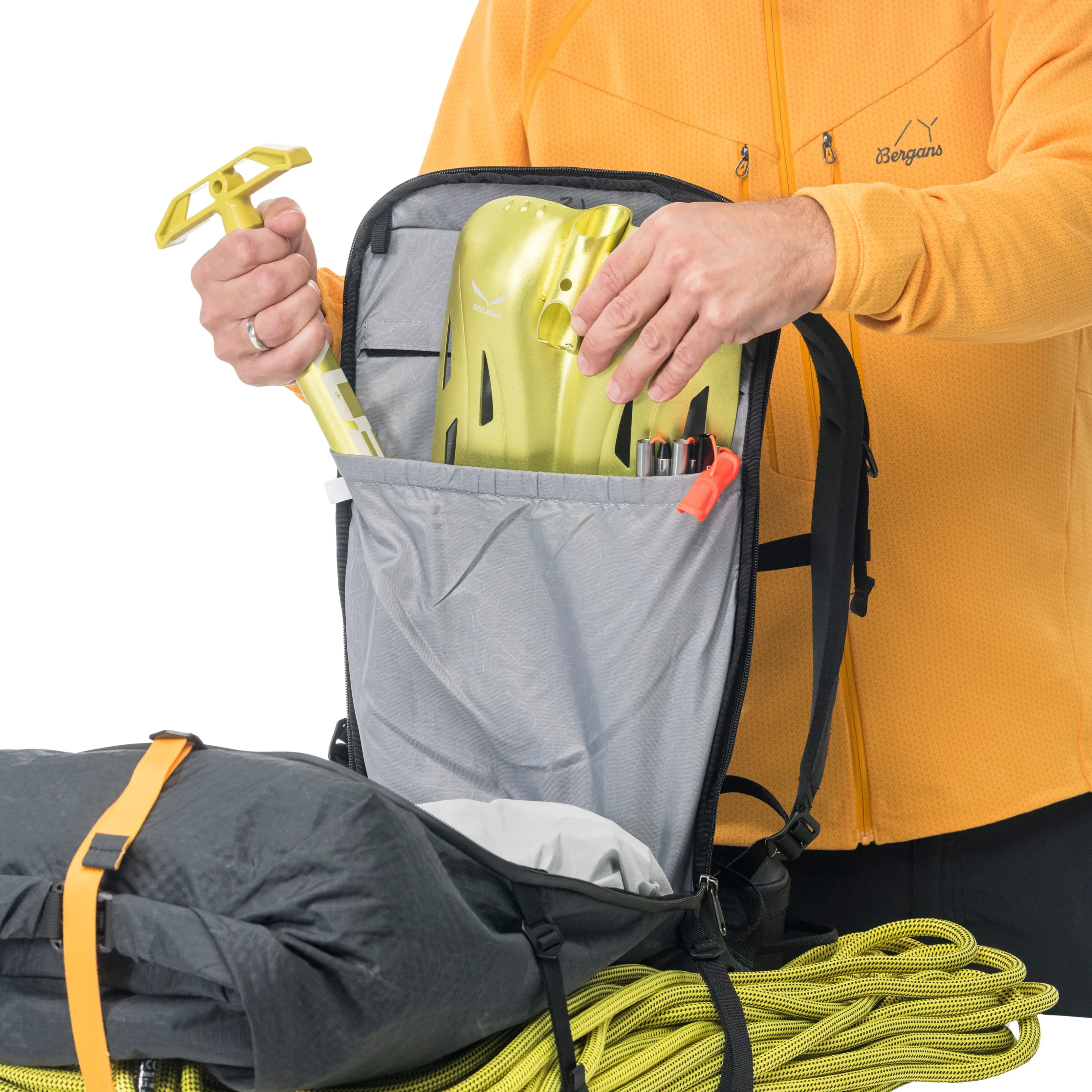 Y MountainLine 40 Daypack S/M - Bergans