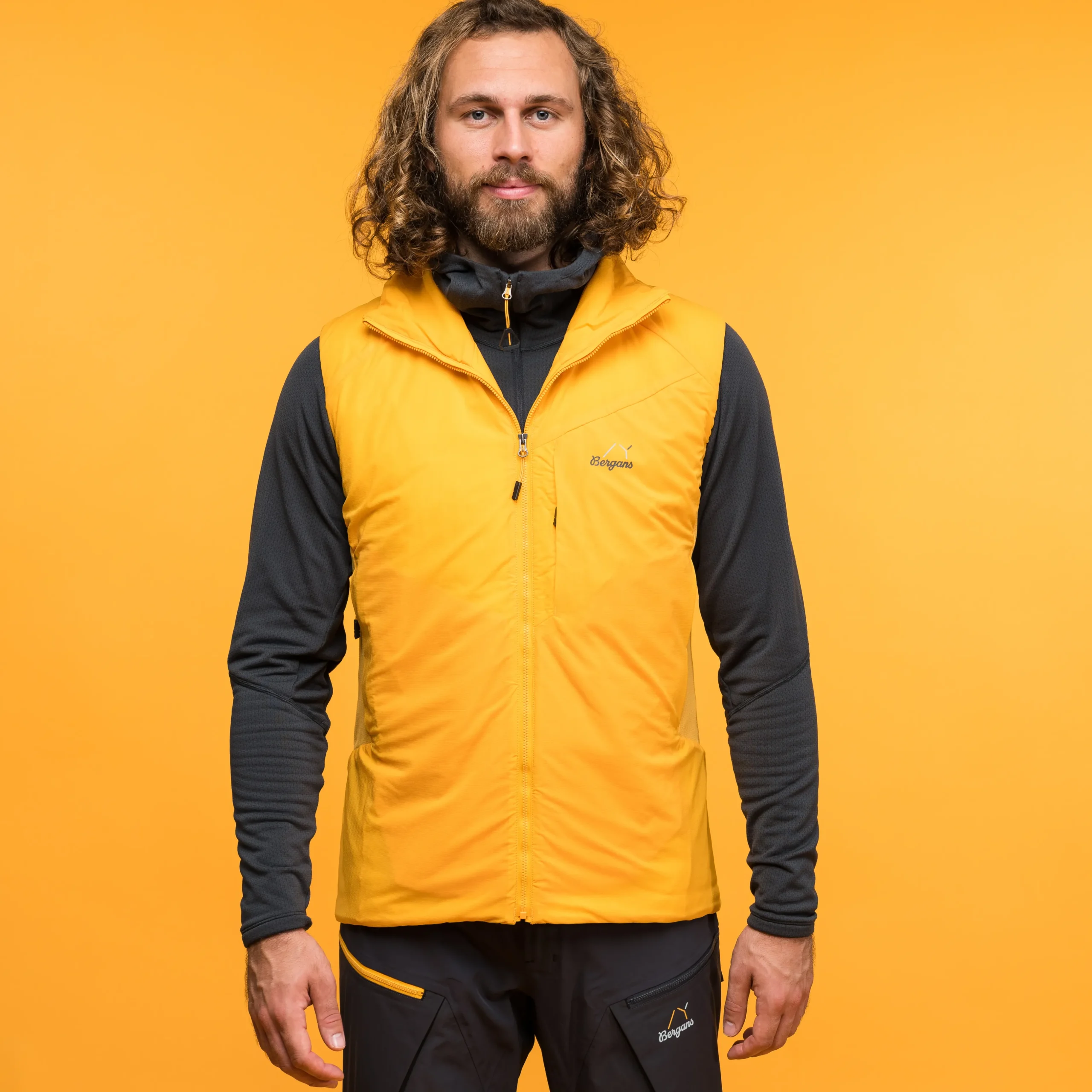 Y MountainLine Light Insulated Air Vest Men - Bergans