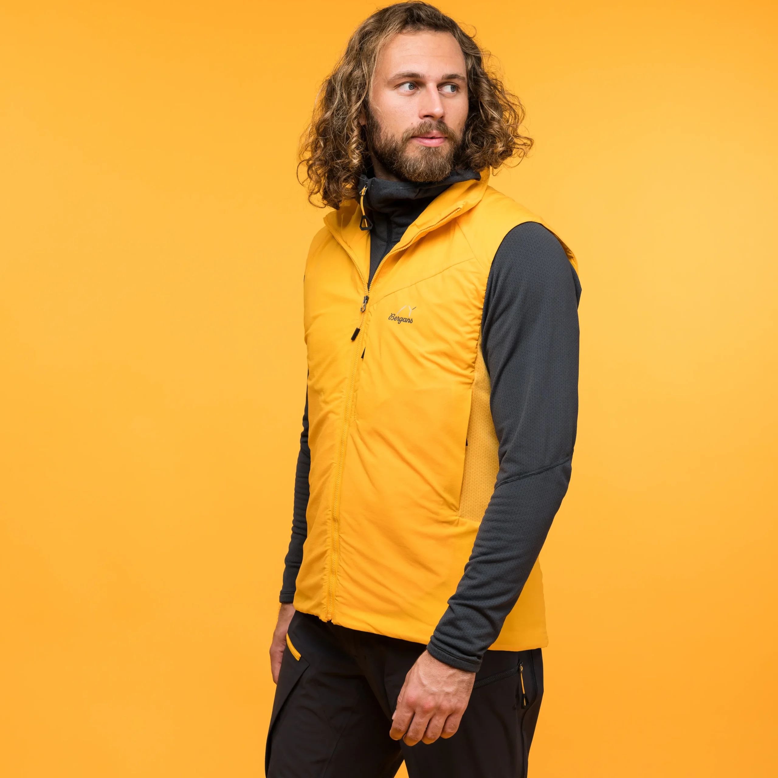 Y MountainLine Light Insulated Air Vest Men - Bergans