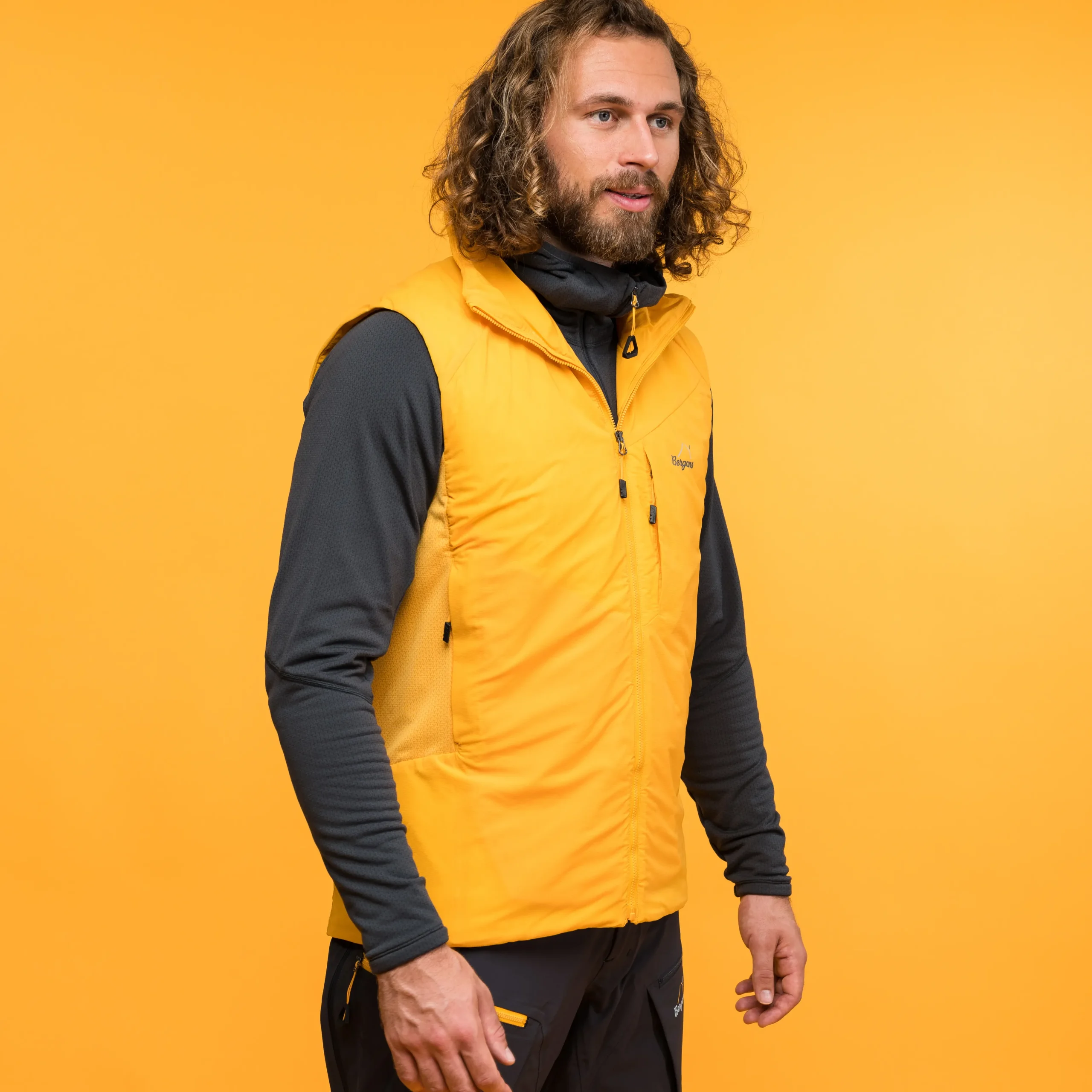 Y MountainLine Light Insulated Air Vest Men - Bergans