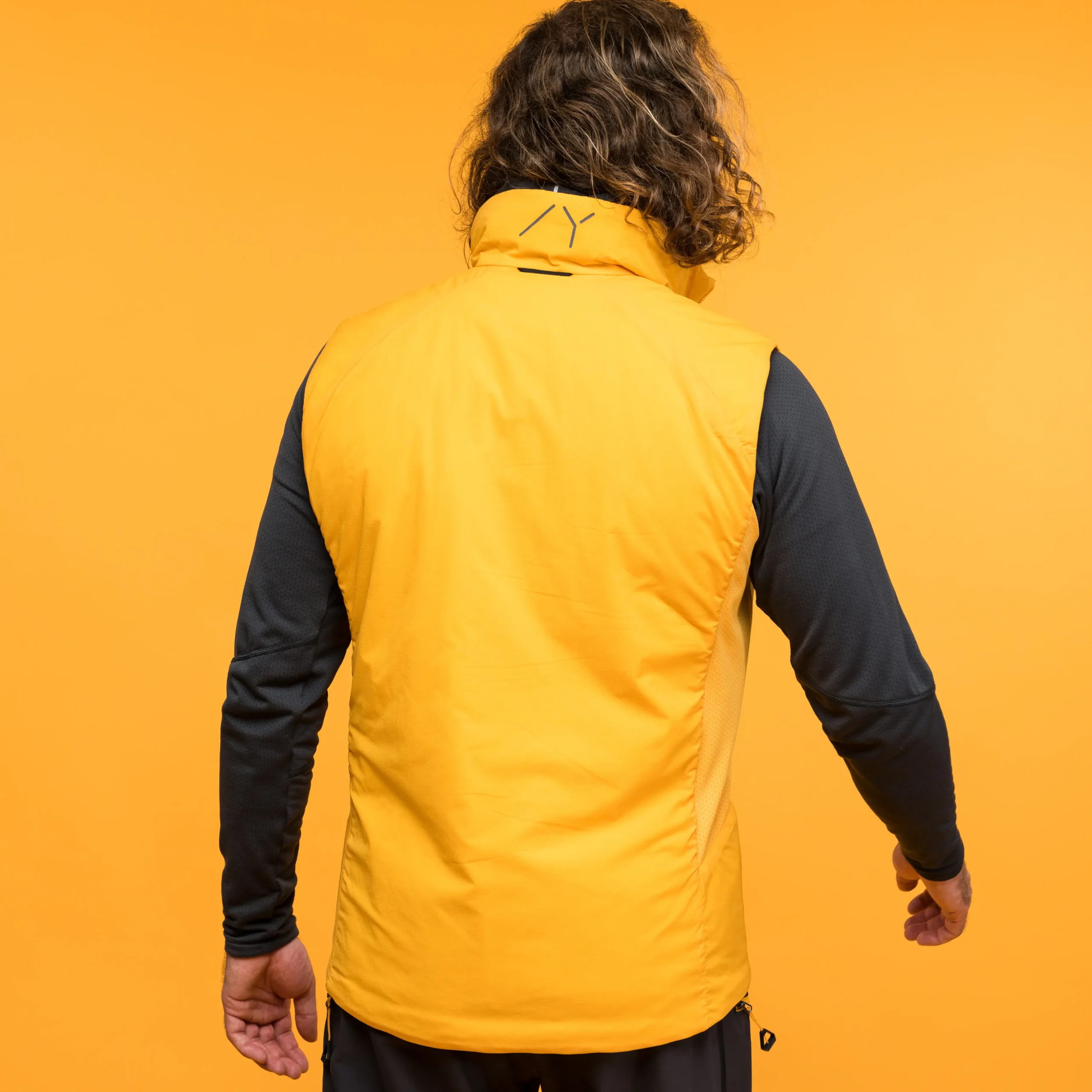 Y MountainLine Light Insulated Air Vest Men - Bergans